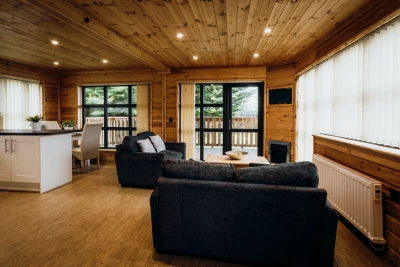 Woodlakes Larch XL 20